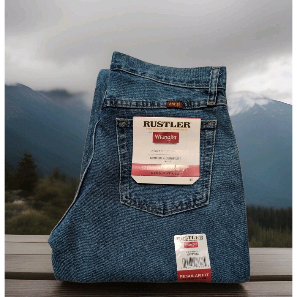 WRANGLER RUSTLER STRAIGHT BLUE JEANS MEN'S SIZE 29X30 MEDIUM WASH  NWT